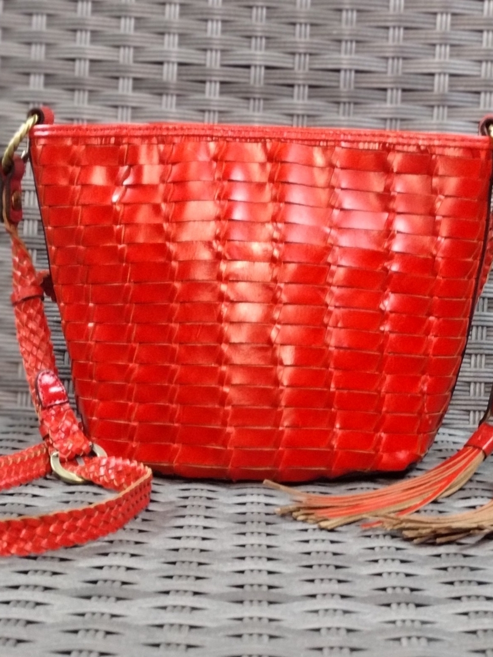 Patricia Nash Red Woven Leather Crossbody Bag with Gold Hardware - Picture 2 of 5